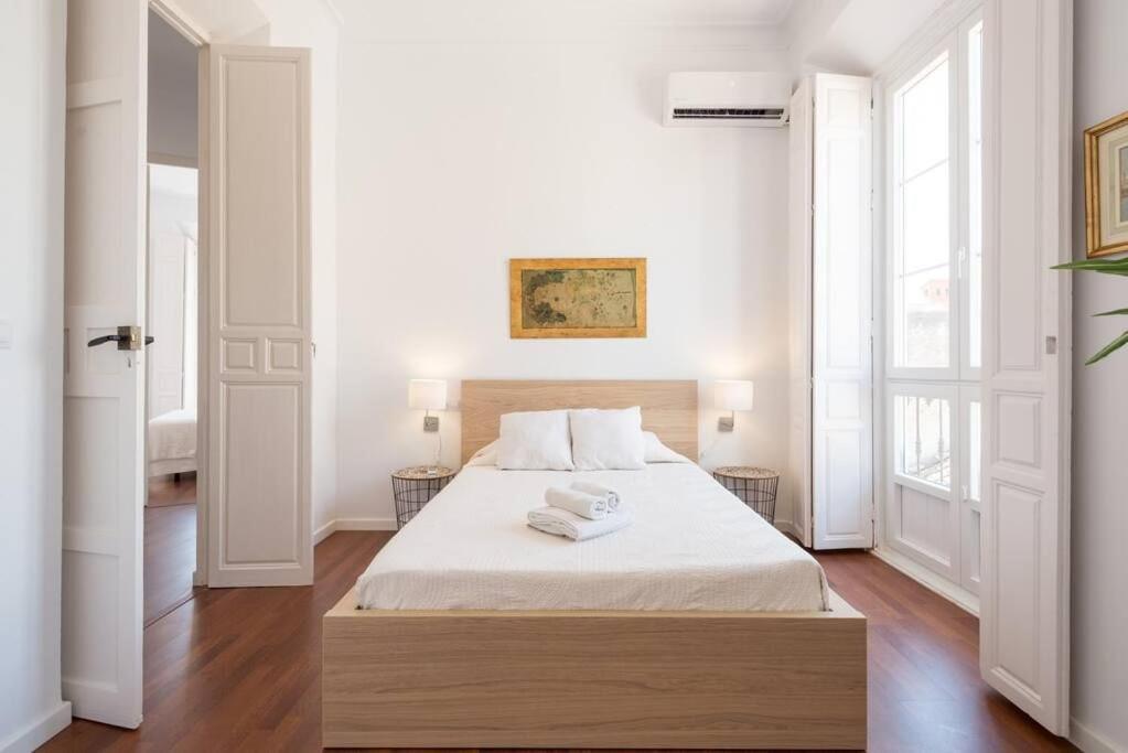 Sunny Malaga Apartments Phòng bức ảnh